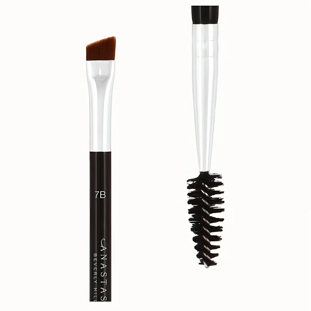 Anastasia Beverly Hills Brush - #7B - Image 2